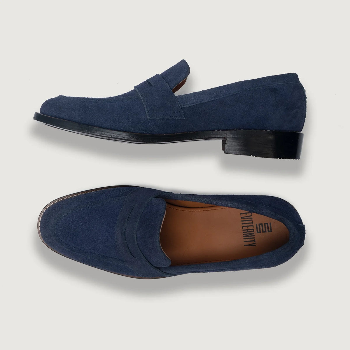 High-Traction Rubber Outsole & Lug Tread Pattern on Baxton Blár Suede Leður lágskór fyrir Karla For Men