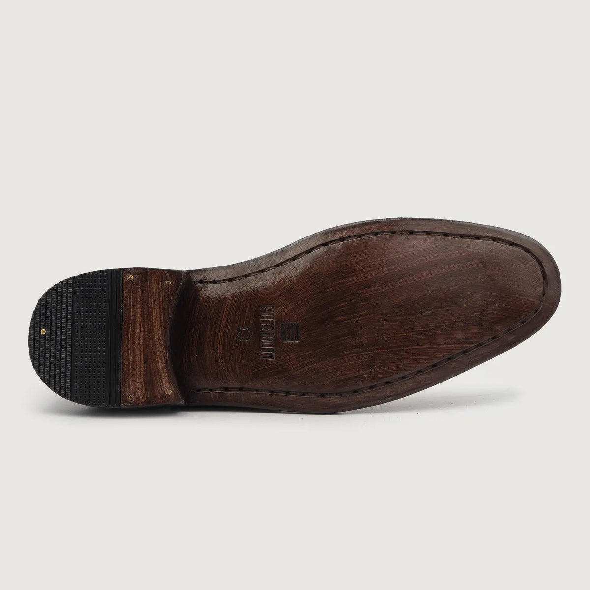 High-Traction Rubber Outsole & Lug Tread Pattern on Clarkson Chelsea Svartur Suede Leðurstígvél fyrir Karla For Men