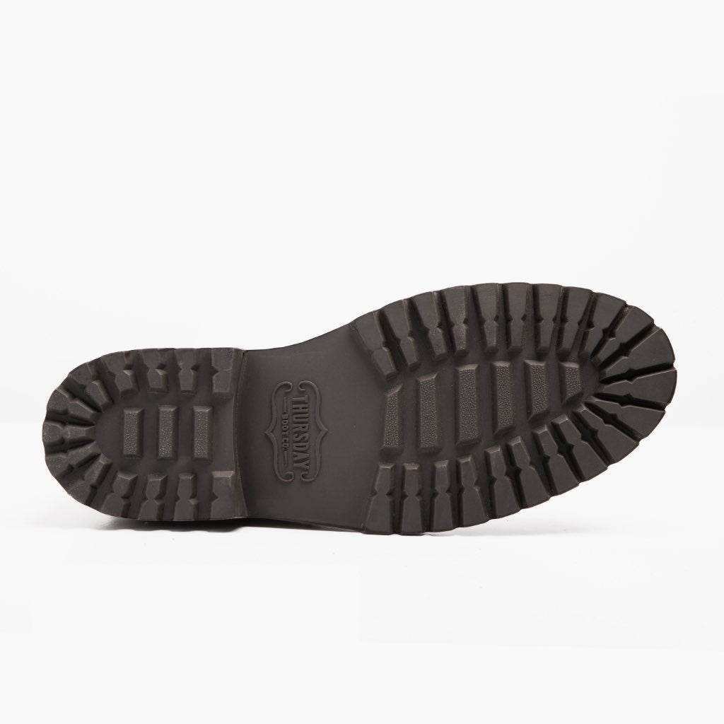 High-Traction Rubber Outsole & Lug Tread Pattern on Captain StormKing® Tobacco Leðurstígvél fyrir Karla