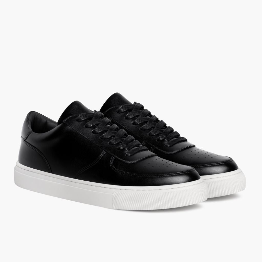 Court Black Leather Sneakers í svörtu ekta nautsleðri - Hliðarsýn | Kaupa á netinu
