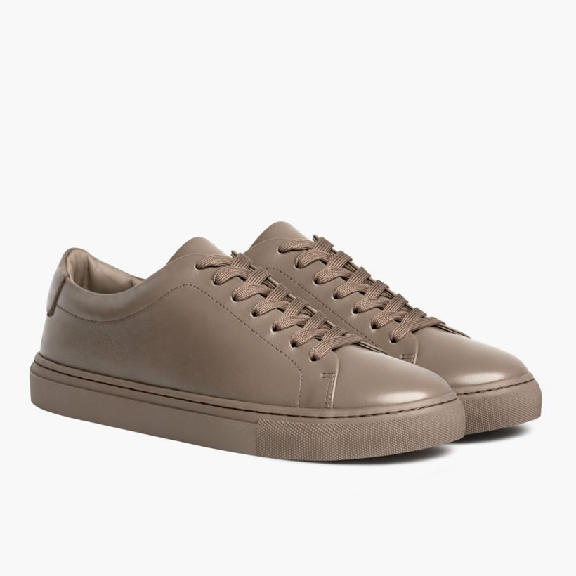 Encore Taupe Leather Sneakers fyrir konur