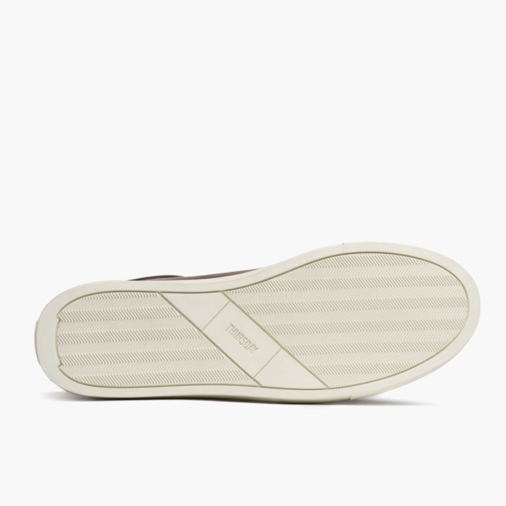 High-Traction Rubber Outsole & Lug Tread Pattern on Premier Low Top Coffee Leðurstrigaskór fyrir Karla For Men