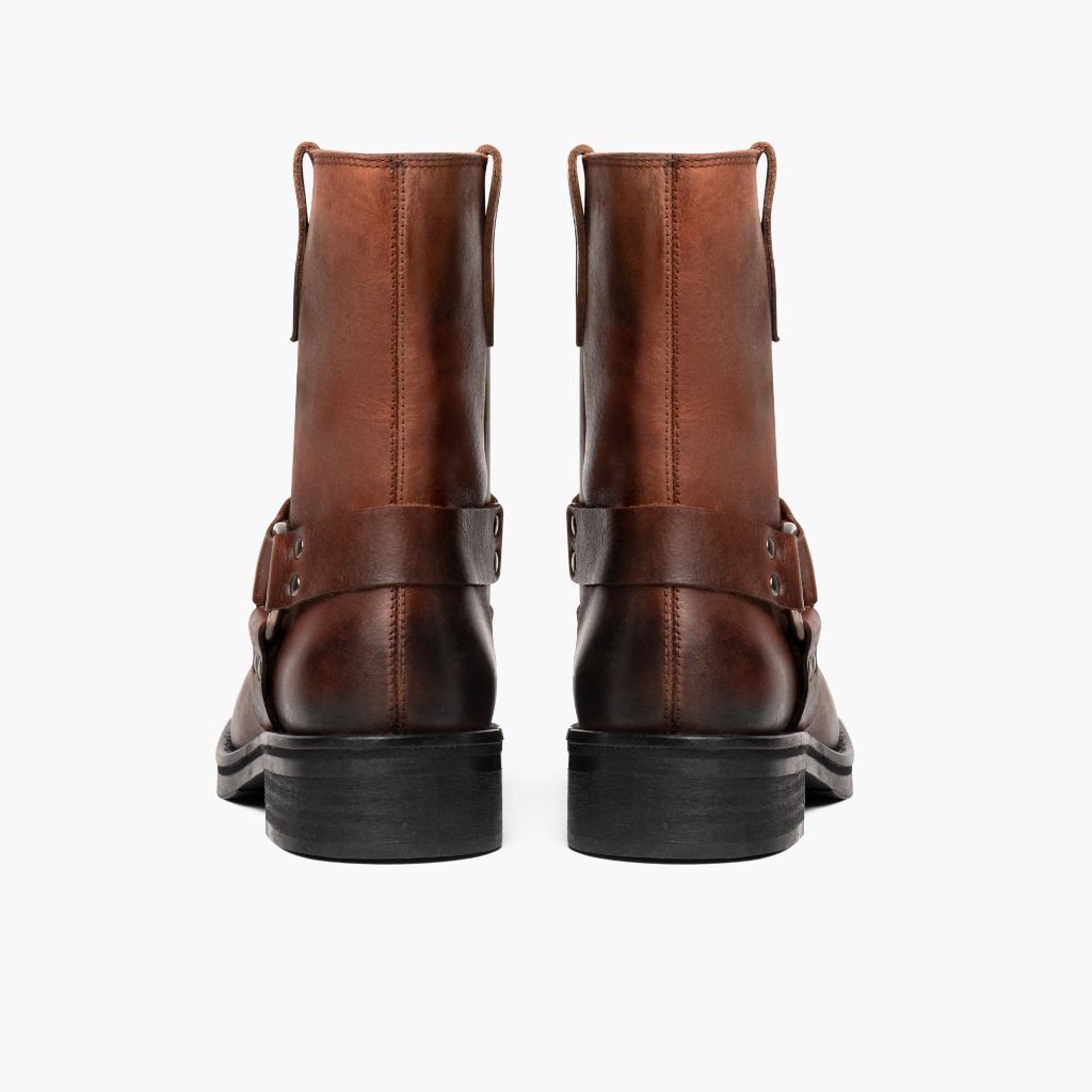 High-Traction Rubber Outsole & Lug Tread Pattern on Outlaw Rust Brúnn Leðurstígvél fyrir Konur