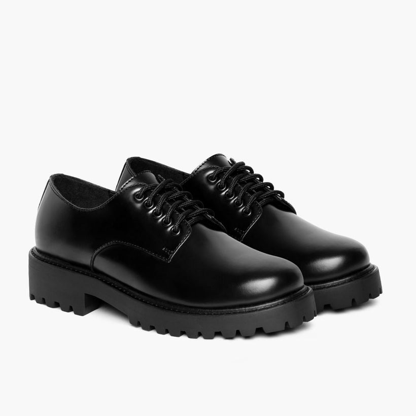Renegade Svartur Leather Sneakers fyrir konur