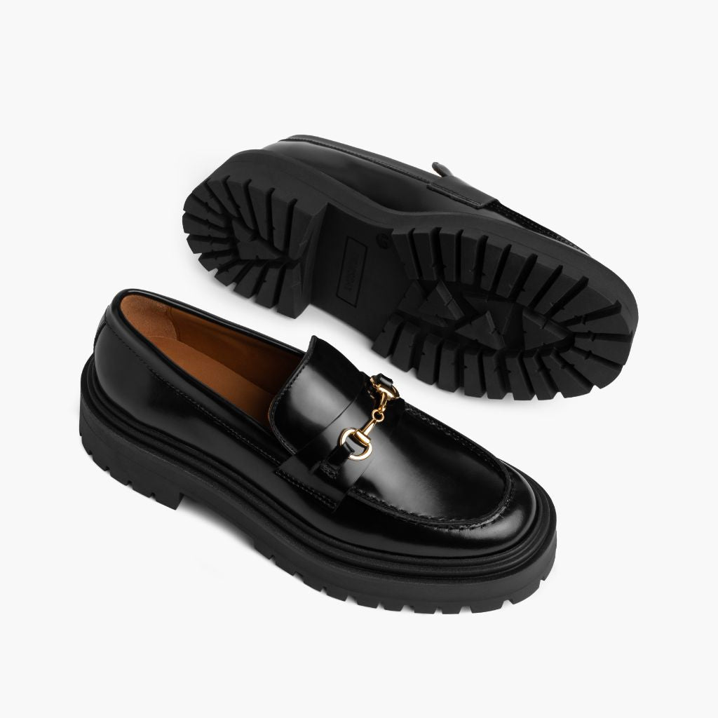 High-Traction Rubber Outsole & Lug Tread Pattern on Penny Platform Svartur & Gold Leður lágskór fyrir Konur