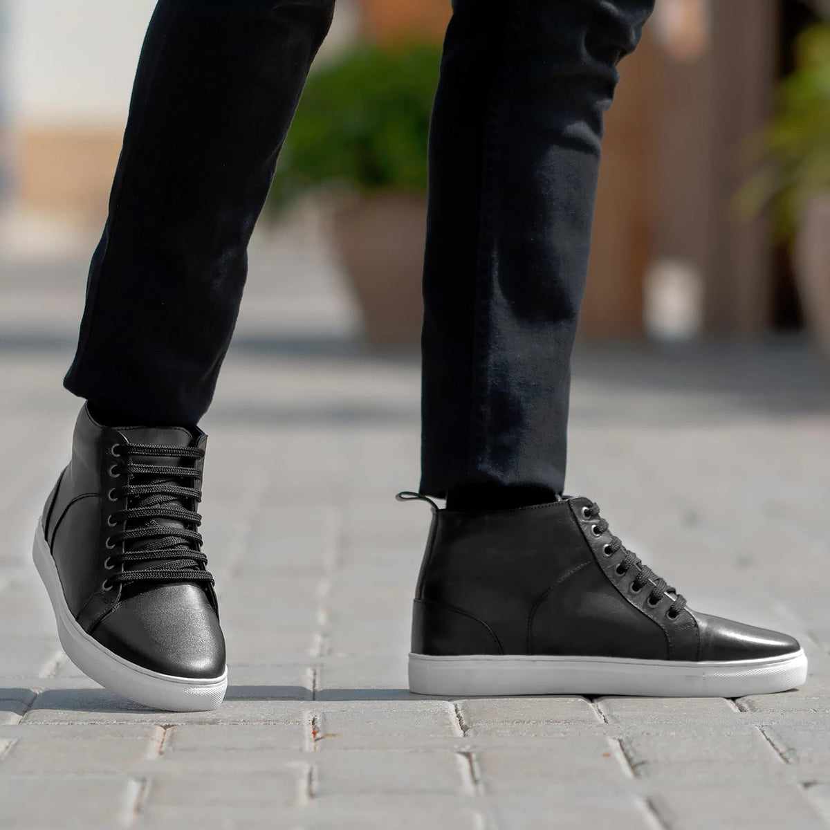 Orlaven Marty High Top Svartur Leðurstrigaskór fyrir Karla footwear image 9