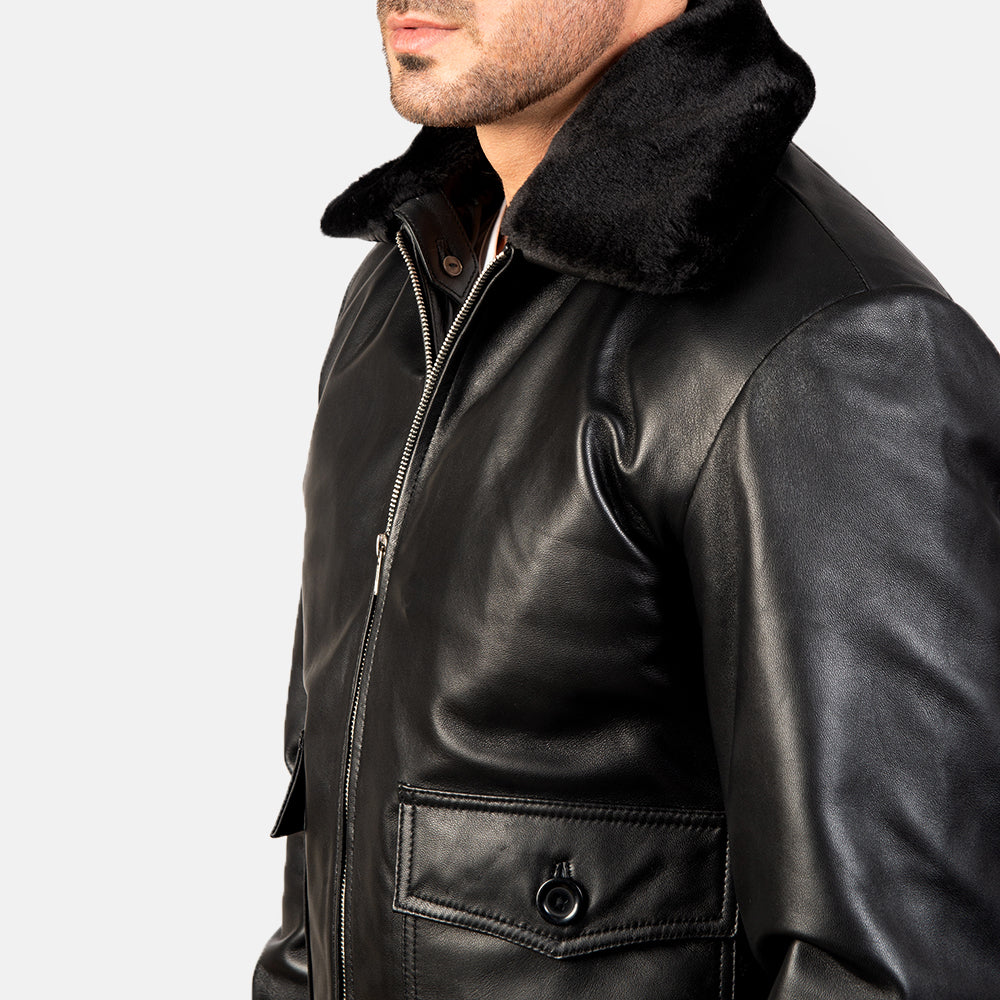 
Fóðursýn Showing Quilted Viscose Lining & Tveir hagnýtir innri vasar