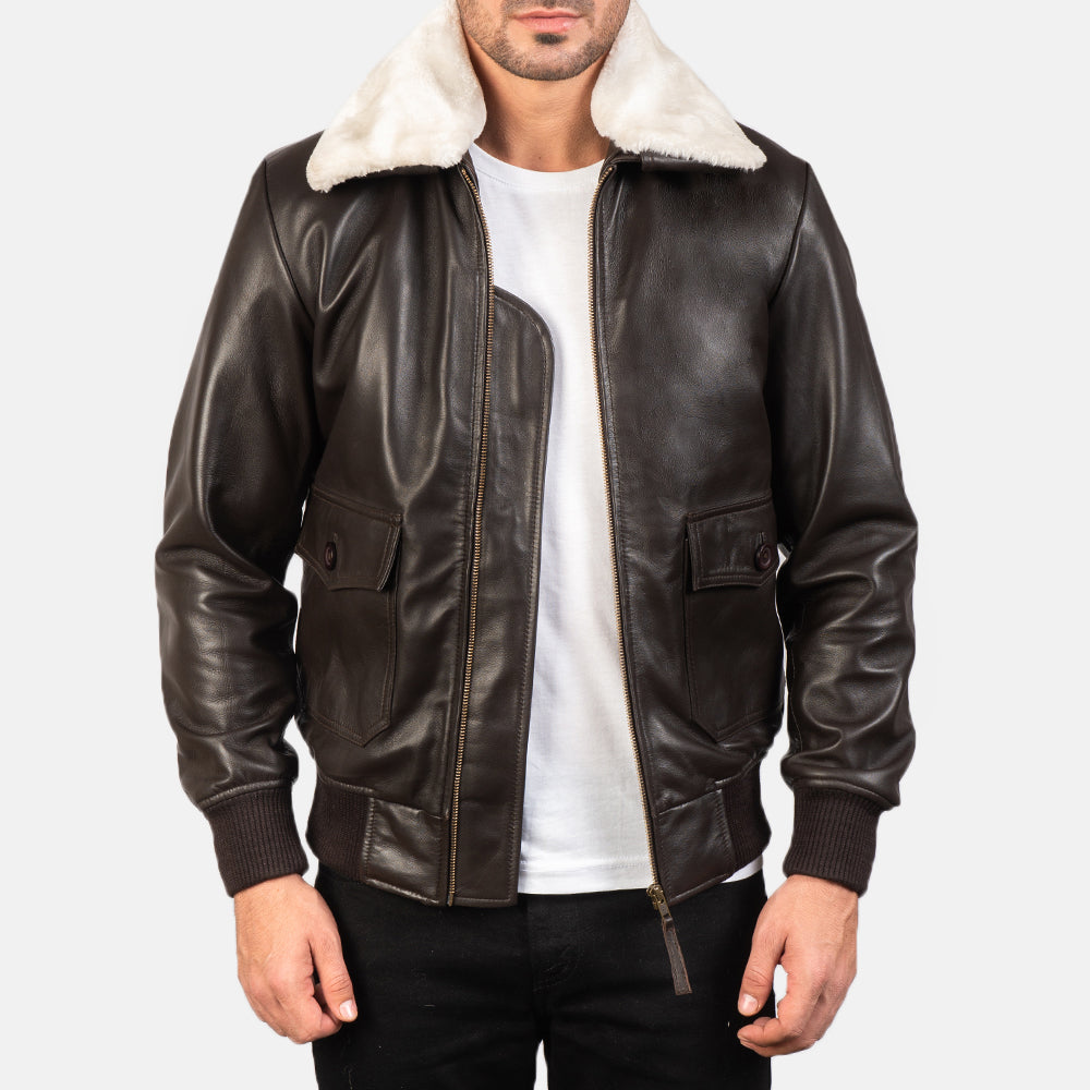 
Airin G-1 Brúnn Bomberjakki úr Leðri fyrir Karla in Brown Sheepskin Leather - Að framan með sniðinni hönnun | Kaupa á netinu