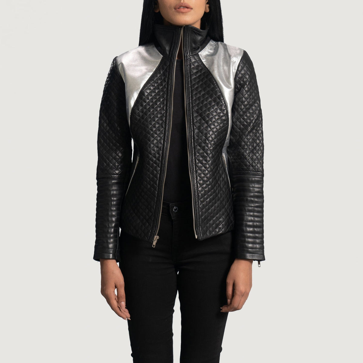 
Alia Metallic Svartur Mótorhjólajakki úr Leðri fyrir Konur in Black Sheepskin Leather - Að framan með sniðinni hönnun | Kaupa á netinu