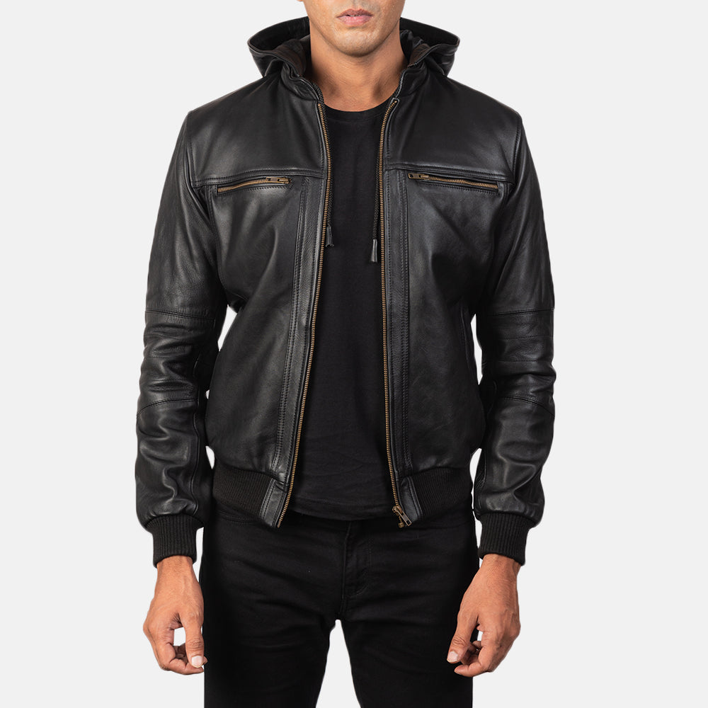 
Bouncer Biz Black Leather Hooded Bomber Jacket in Black Cowhide Leather - Að framan með sniðinni hönnun | Kaupa á netinu