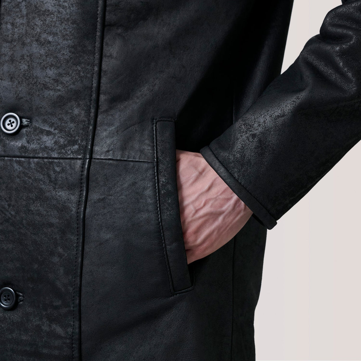 
Fóðursýn Showing Fully Faux Fur Lined & Tveir hagnýtir innri vasar