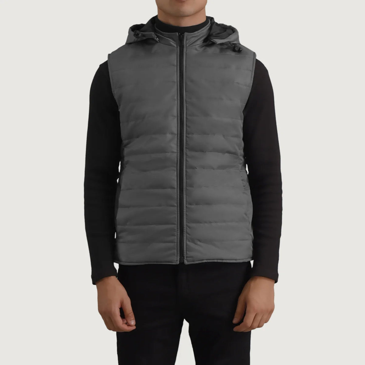 
Nærmynd of Classic Collar & Zipper Hardware on Carlo Grey Hettupeysa fóðrað vesti fyrir Karla