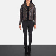 
Carolyn Quilted Vintage Brown Biker Jacket - Hliðarsýn með vinnuvistfræðilegu ermasniði
