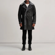 
Charles Brown Suede Leather Shearling Double-Breasted Coat - Hliðarsýn með vinnuvistfræðilegu ermasniði