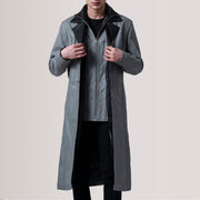 
Charlton Grey Leather Single Breasted Leðursíðkápa fyrir Karla For Men in Grey Sheepskin Leather - Að framan með sniðinni hönnun | Kaupa á netinu