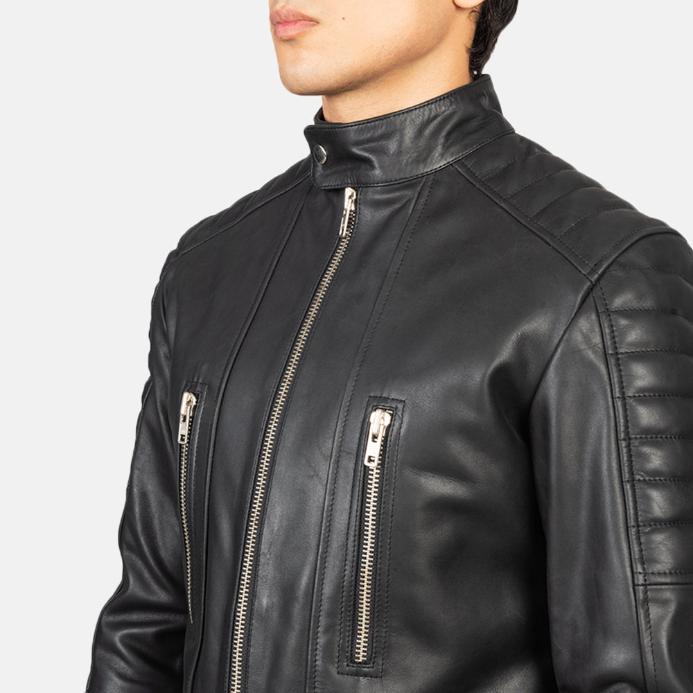 
Fóðursýn Showing Quilted Polyester Lining & Tveir hagnýtir innri vasar