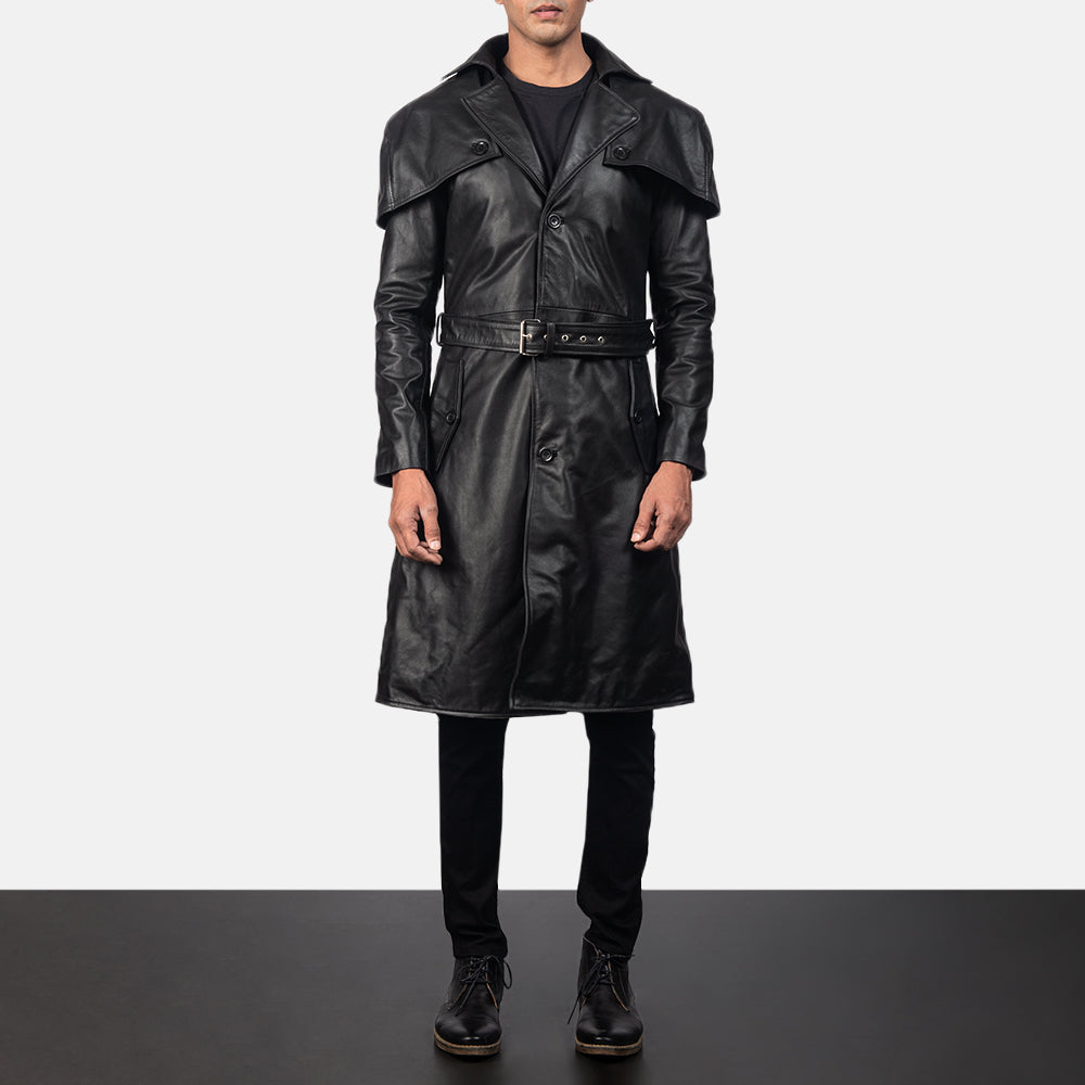 
Black Cowhide Leather Trench Coat - Að aftan með nákvæmri axlasniði og hreinum fald