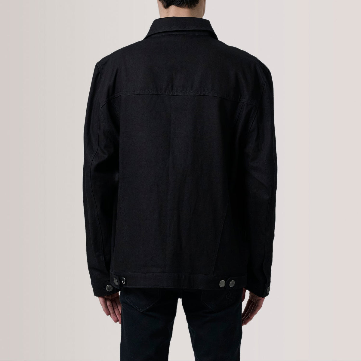 
Nærmynd of Classic Collar & Heavy-Duty Zipper Hardware on Eddie Svartur Oversized Denim Trucker Leðurjakki fyrir Karla For Men