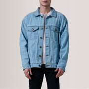 
Eddie Light Blár Oversized Denim Trucker Leðurjakki fyrir Karla For Men in Light Blue Full-Grain Leather - Að framan með sniðinni hönnun | Kaupa á netinu