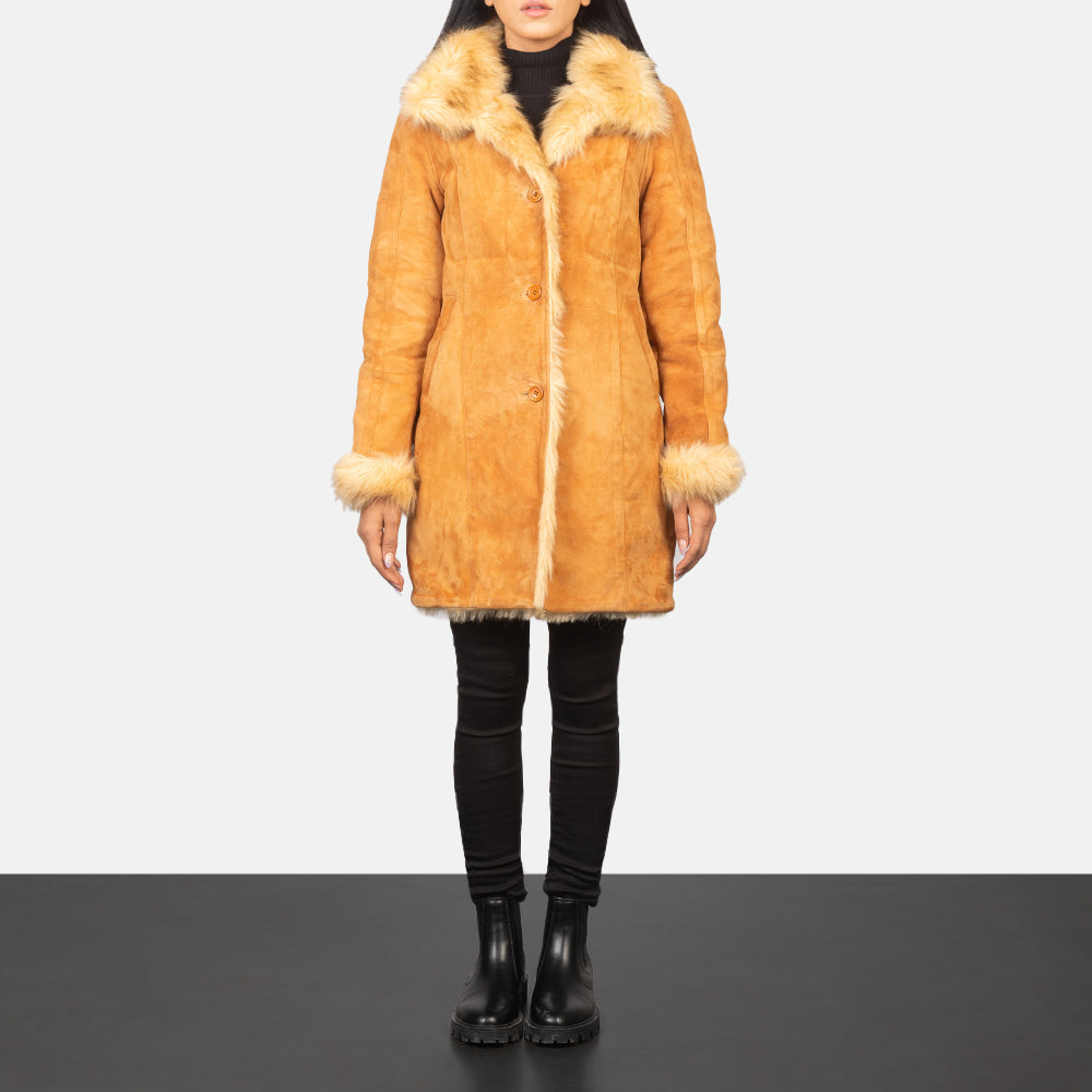 
Erica Beige Leather Coat - Hliðarsýn með vinnuvistfræðilegu ermasniði