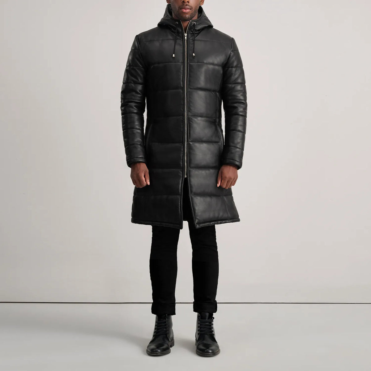
Floyd Tan Hooded Leather Puffer Coat - Hliðarsýn með vinnuvistfræðilegu ermasniði
