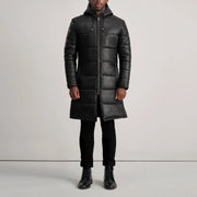
Floyd Tan Hooded Leather Puffer Coat - Hliðarsýn með vinnuvistfræðilegu ermasniði