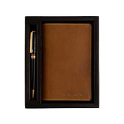 
Giftset Leather Writing Case and Pen (Passport holder) in Classic Full-Grain Leather - Að framan með sniðinni hönnun | Kaupa á netinu