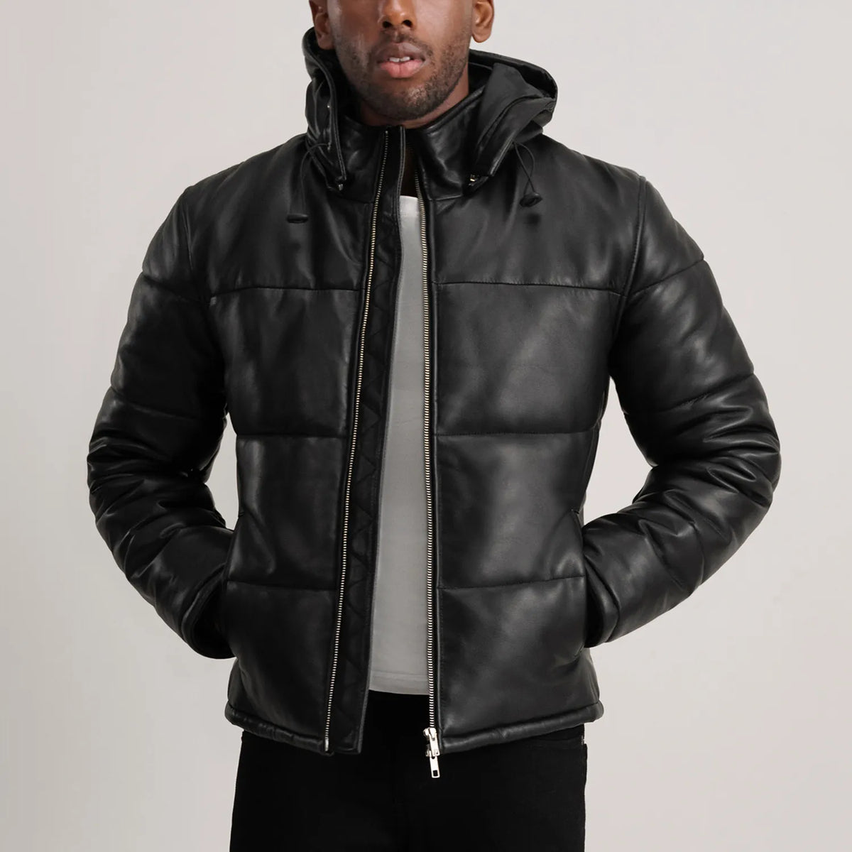
Gordon Tan Hooded Leather Puffer Jacket in Tan Brown Sheepskin Leather - Að framan með sniðinni hönnun | Kaupa á netinu