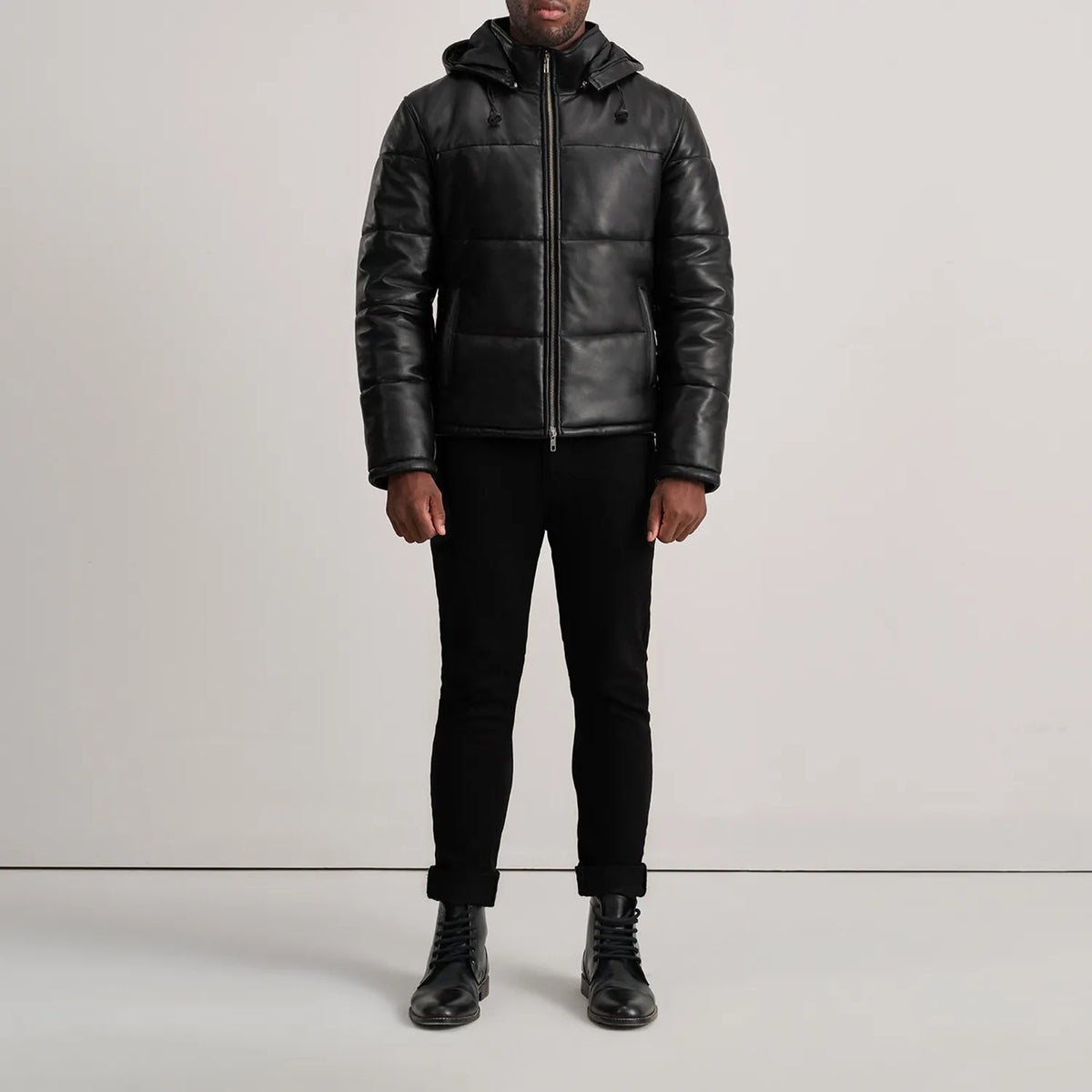 
Gordon Tan Hooded Leather Puffer Jacket - Hliðarsýn með vinnuvistfræðilegu ermasniði