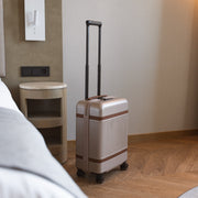 Hand Luggage Suitcase Zuna - Lateral Side Profile View Showing Sleeve Cut &amp; Athletic Taper Fit
