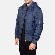 
Blue Nylon Bomber Jacket - Að aftan með nákvæmri axlasniði og hreinum fald