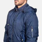 
Fóðursýn Showing Quilted Viscose Lining & Tveir hagnýtir innri vasar