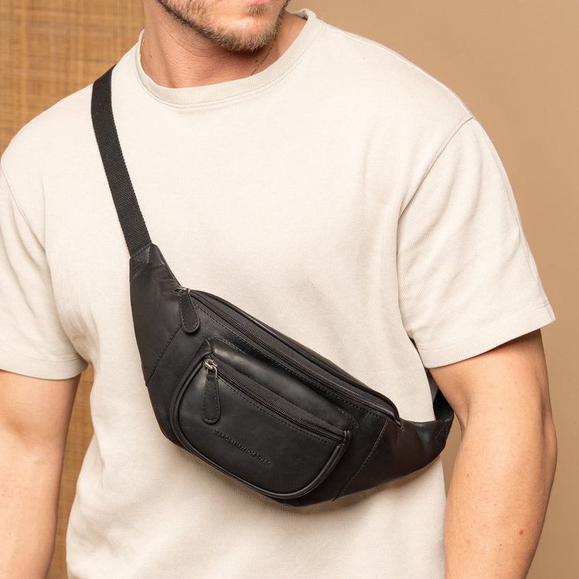 Vernio Full-Grain Leather Belt Bag fyrir konur