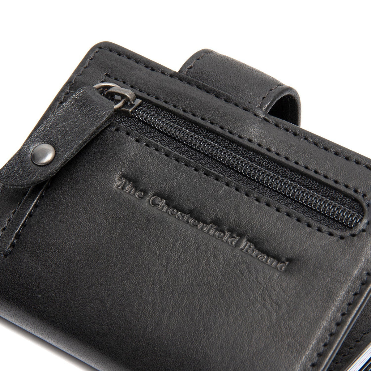 
Fóðursýn Showing Dedicated Padded Laptop Sleeve & Multi-Compartment Organization