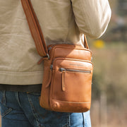 
Birmingham Leður crossbody taska – alternate product view 2