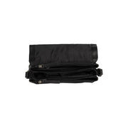 
Solid Antique Brass Hardware & Heavy-Duty Dual Zipper Detail on Laverton Leður crossbody taska