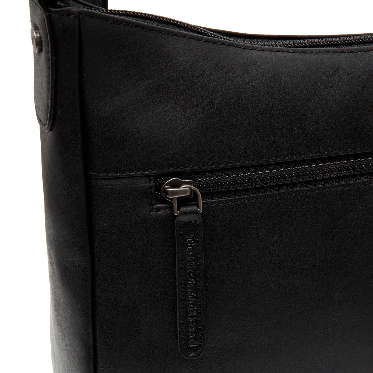 
Fóðursýn Showing Dedicated Padded Laptop Sleeve & Multi-Compartment Organization