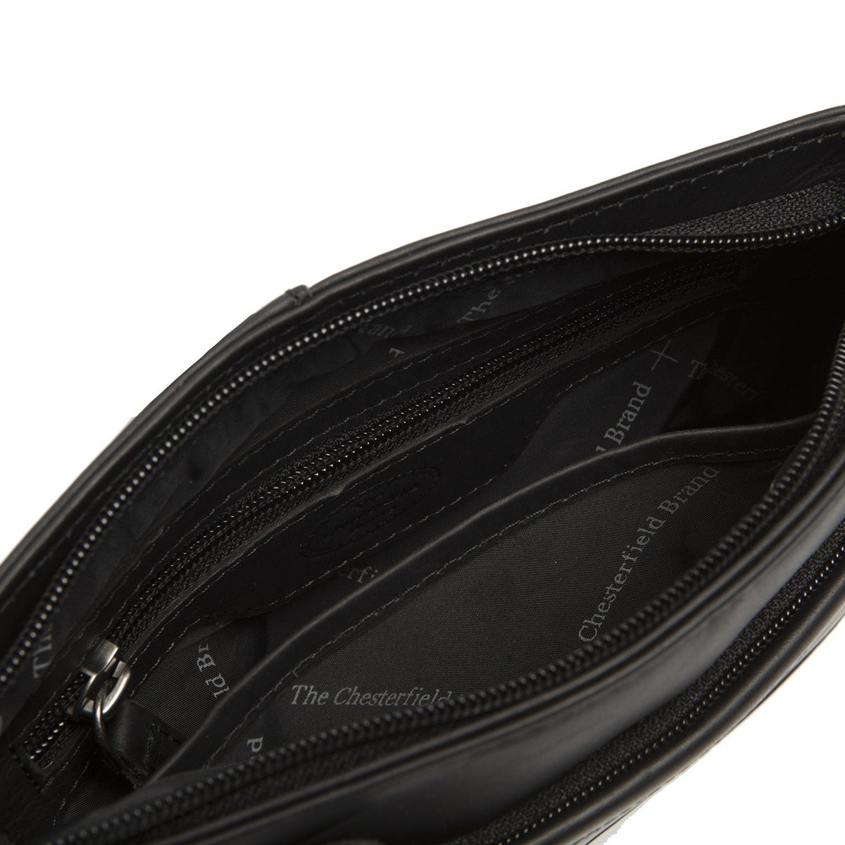 
Fóðursýn Showing Dedicated Padded Laptop Sleeve & Multi-Compartment Organization
