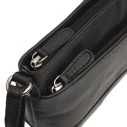 
Salerno Leður crossbody taska - Hliðarsýn sem sýnir dýpt og rúmmál
