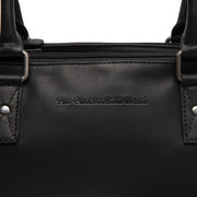 
Classic 100% Full-Grain leather Goods - Að aftan með nákvæmri axlasniði og hreinum fald