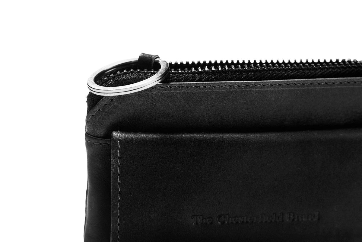 Oliver Full-Grain Leather Key Case - Lateral Side Profile View Showing Sleeve Cut &amp; Athletic Taper Fit