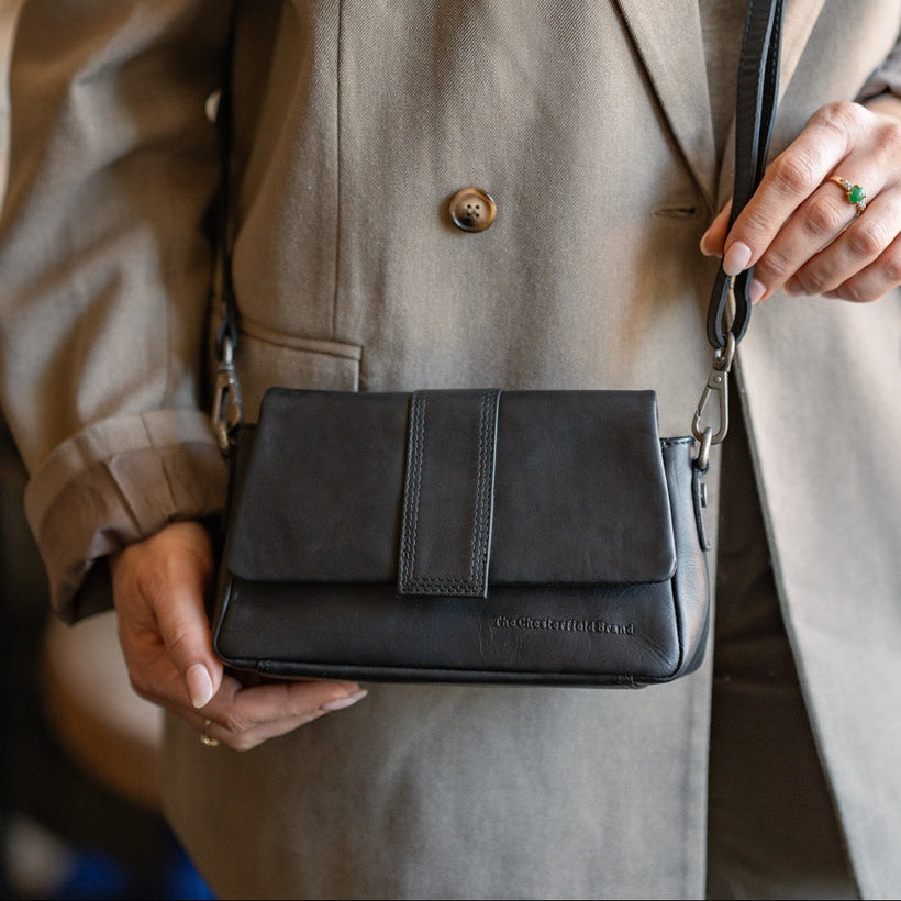 Clifden Full-Grain Leather Shoulder Bag fyrir konur