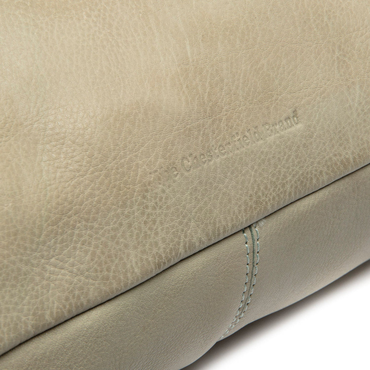 Fóðursýn Showing Dedicated Padded Laptop Sleeve & Multi-Compartment Organization