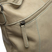
Classic 100% Full-Grain leather Bag - Að aftan með styrktum leðurólum