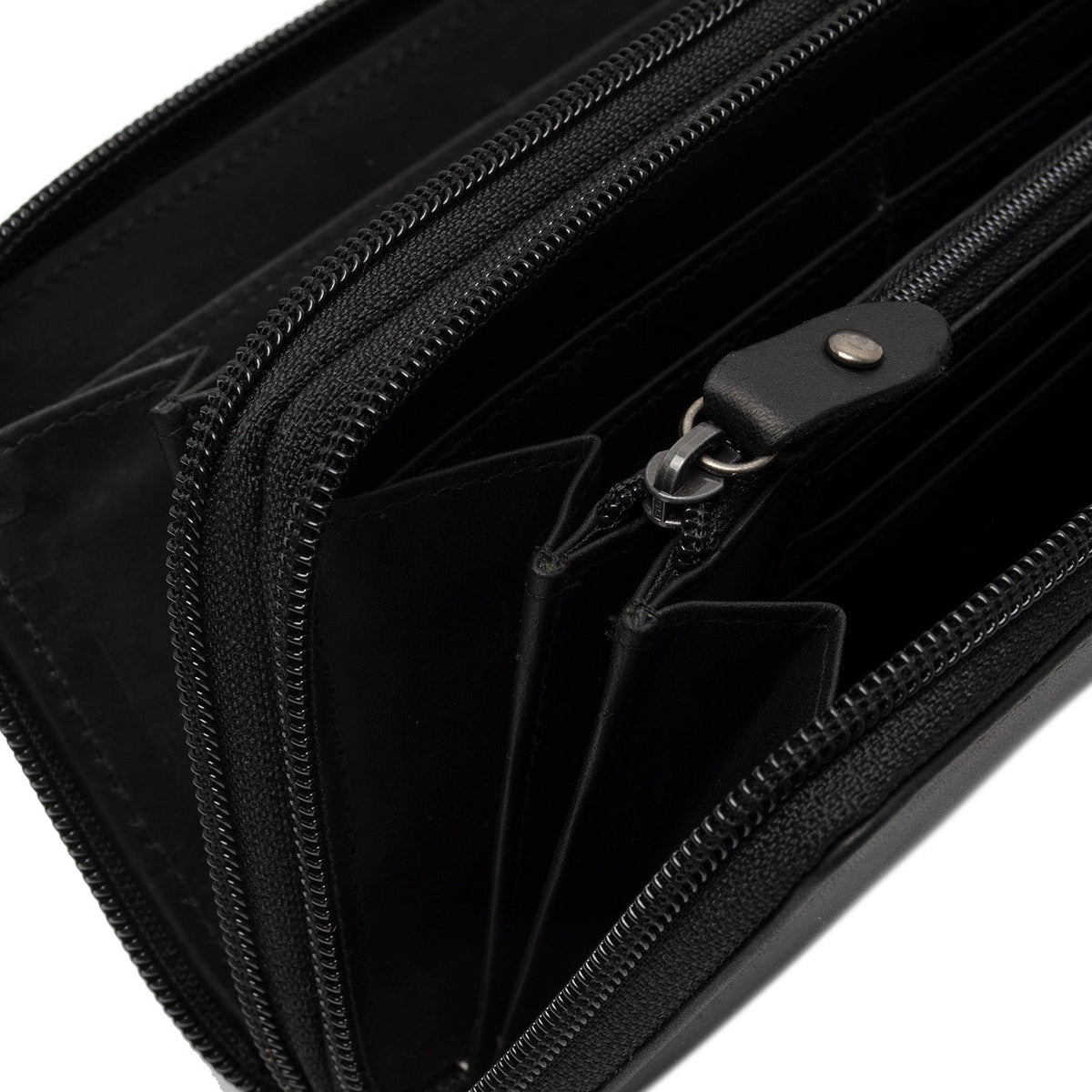 Solid Antique Brass Hardware &amp; Heavy-Duty Dual Zipper Detail on Hadley Ekta full grain leður Wallet