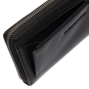 
Fóðursýn Showing Dedicated Padded Laptop Sleeve & Multi-Compartment Organization