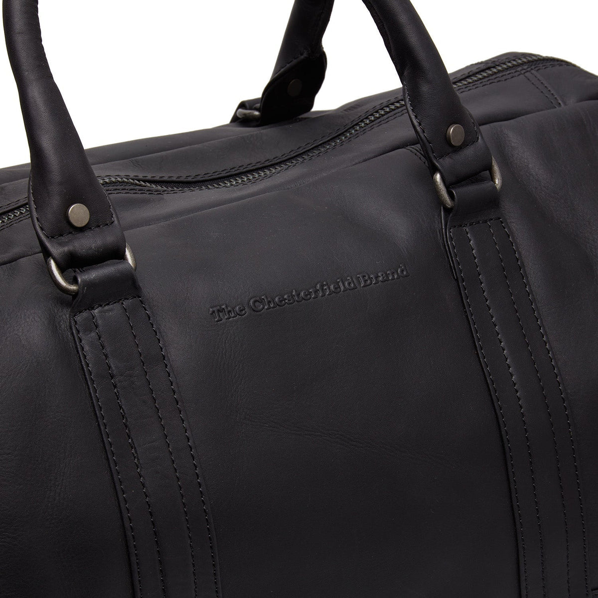 Solid Antique Brass Hardware &amp; Heavy-Duty Dual Zipper Detail on Melbourne Full-Grain Leather Weekender Bag