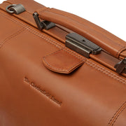 
Classic 100% Full-Grain Leather Duffle Bag - Að aftan með styrktum leðurólum