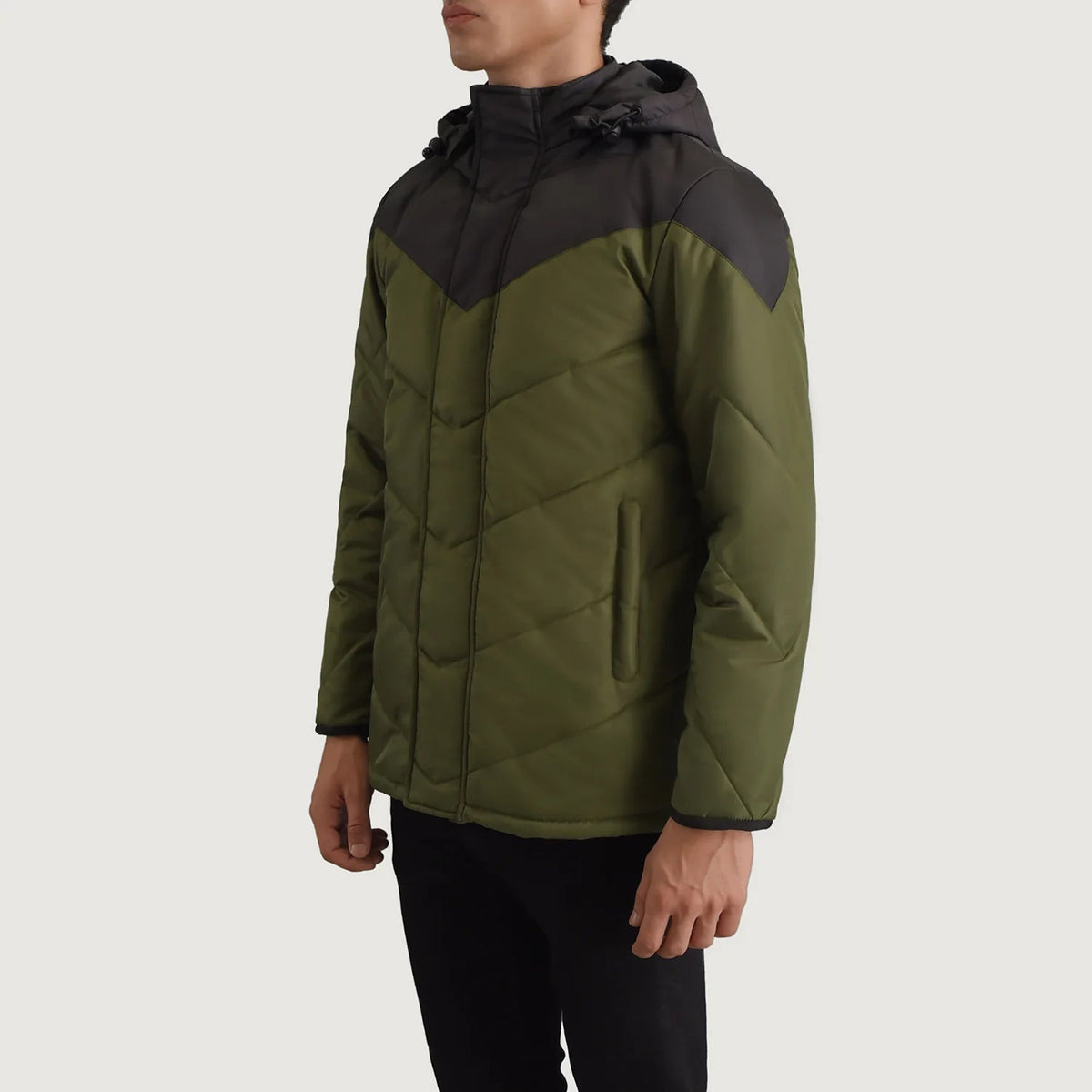 
Black & Green Full-Grain Leather Hooded Jacket - Að aftan með nákvæmri axlasniði og hreinum fald