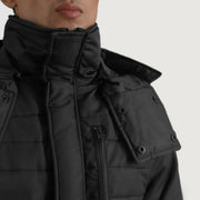 
Fóðursýn Showing Quilted Viscose Lining & Tveir hagnýtir innri vasar